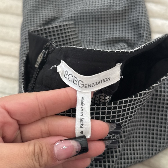 Pants - Picture 4 of 4